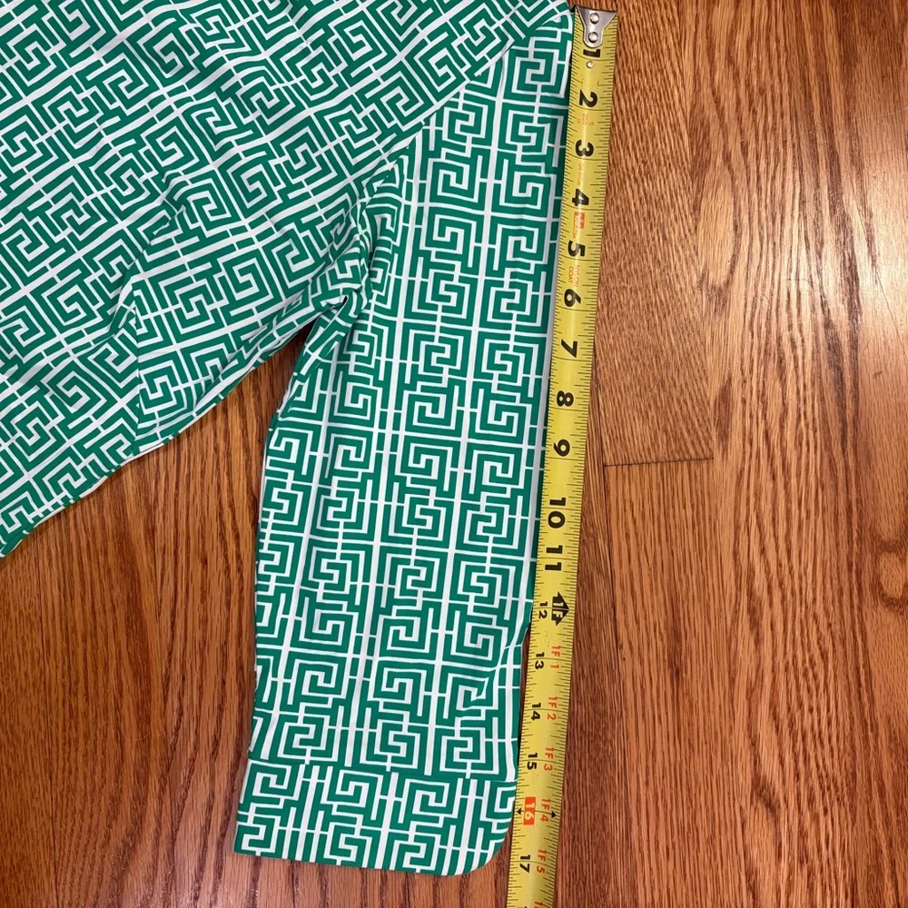 Katherine Way Green and white Greek Key Geometric Print 3/4 sleeve - Picture 6 of 7